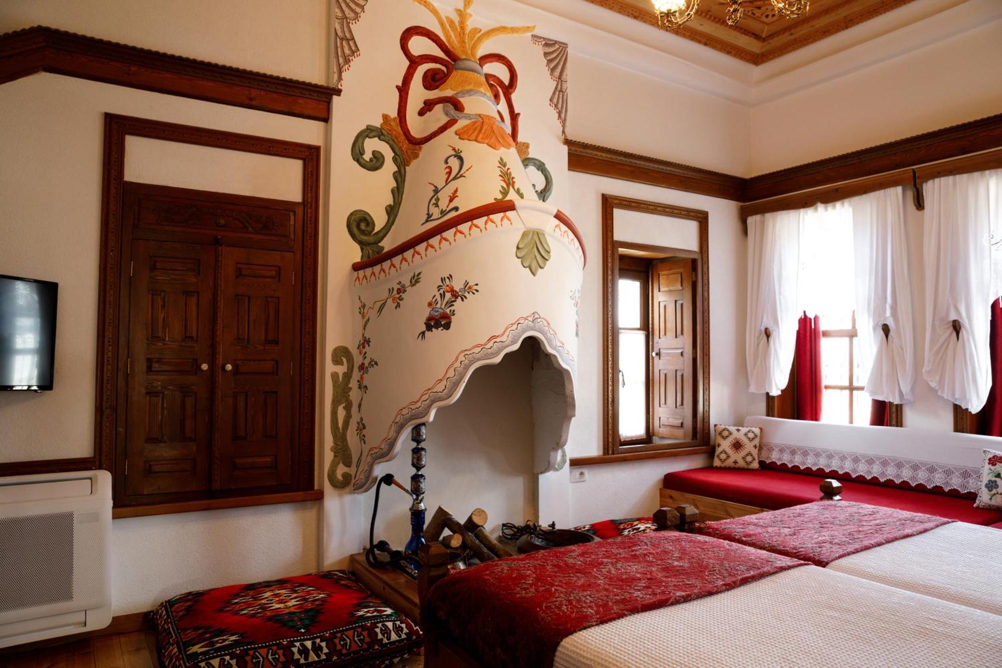 Boutique Hotel Musée Gjirokastër Extérieur photo