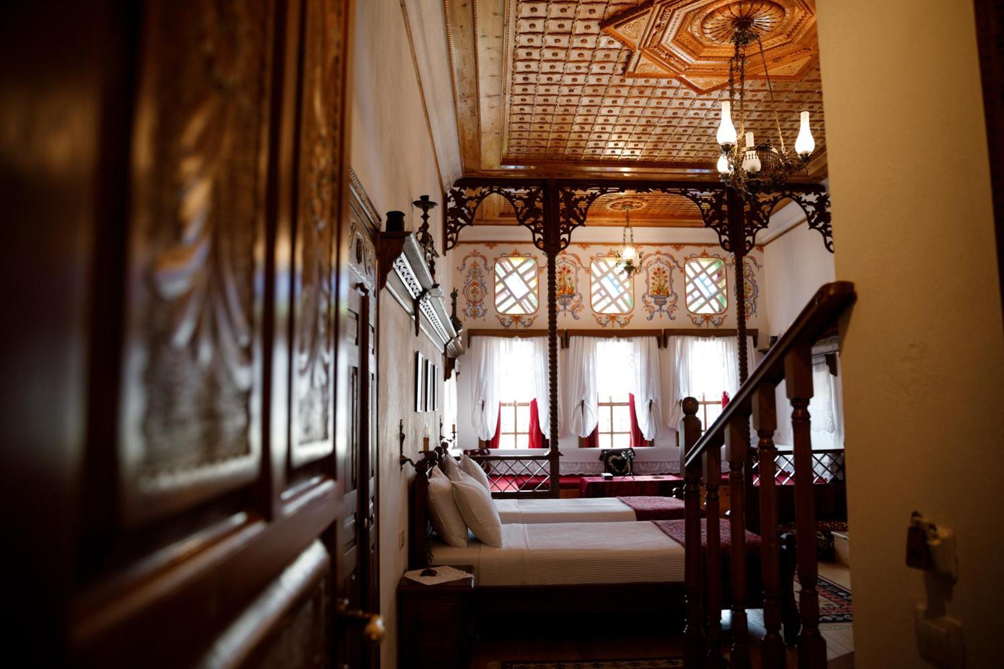 Boutique Hotel Musée Gjirokastër Extérieur photo